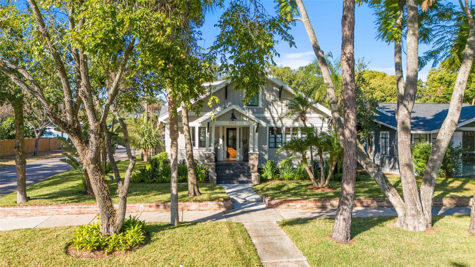 5302 N Central Avenue