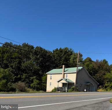 8718-8719 Lincoln Highway