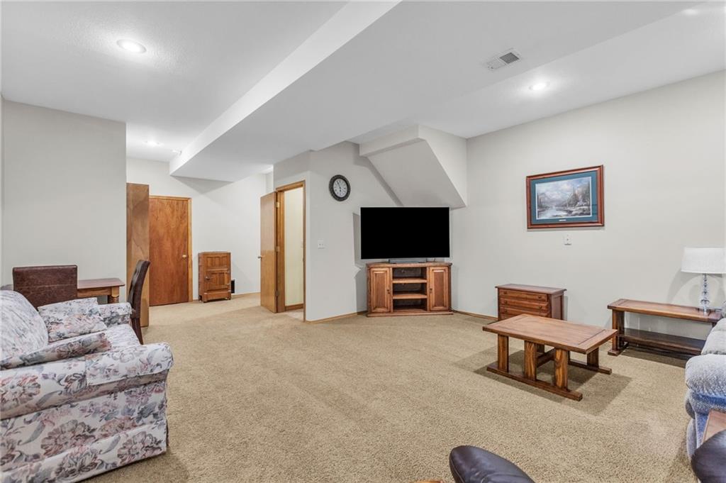 17613 W 112th Street