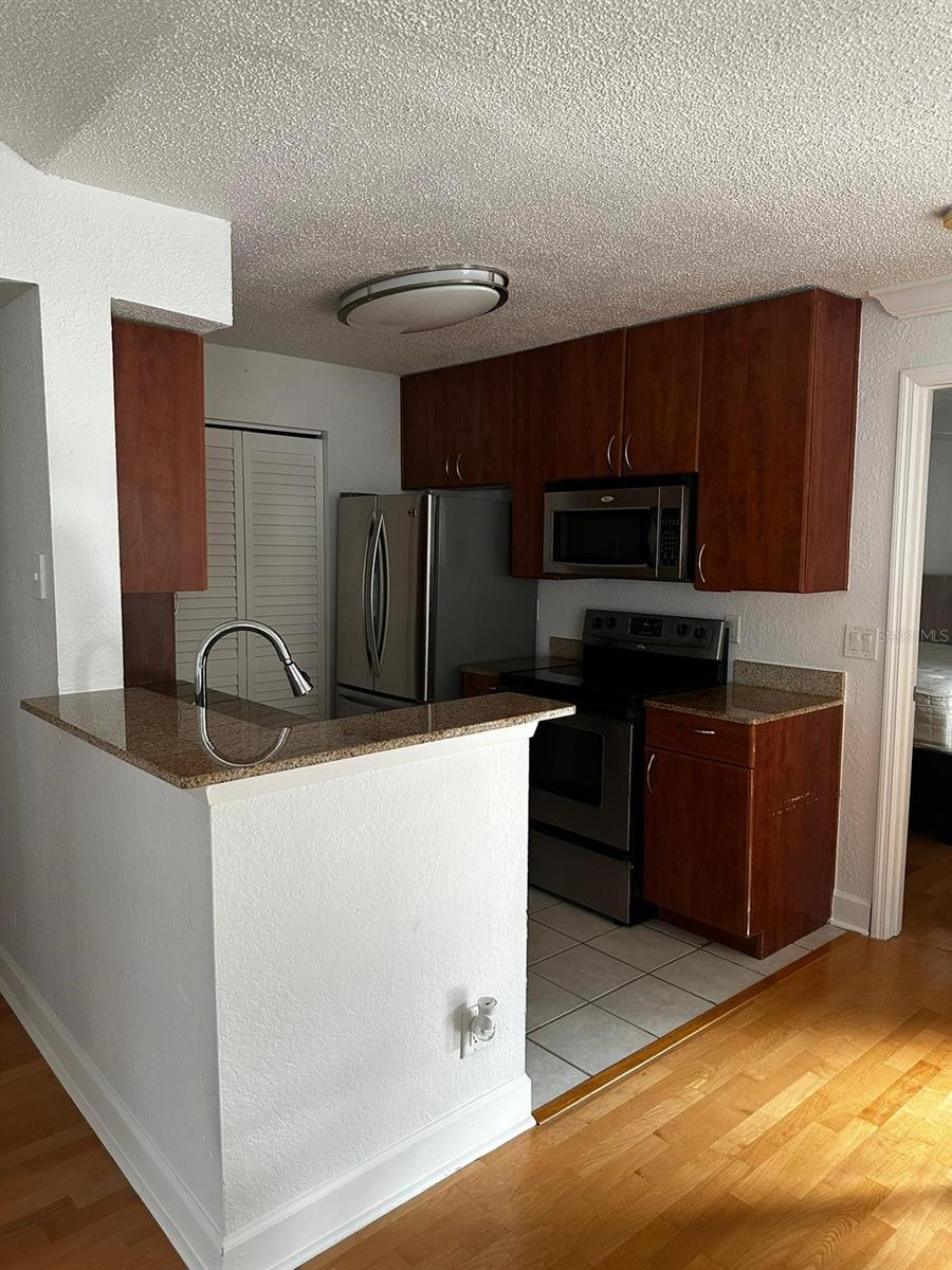 11568 Westwood Boulevard 1027