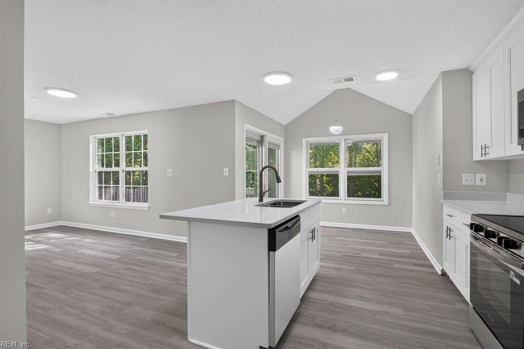 121 Sheppard Drive