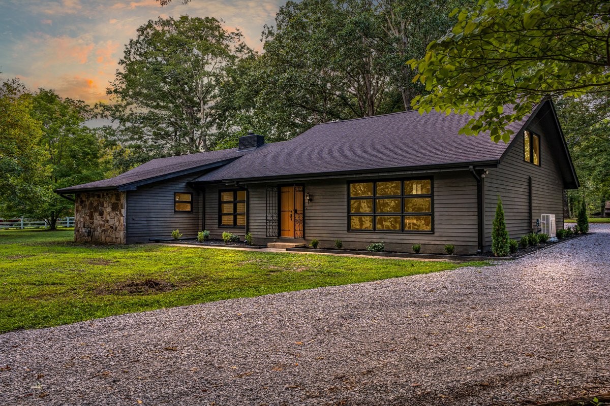364A Cook Rd — sold