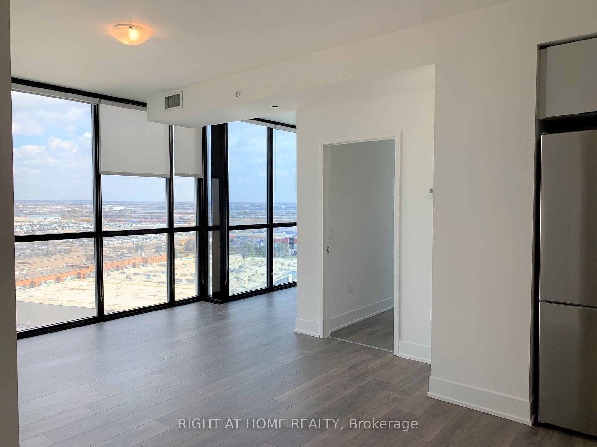 2916 Highway 7 Rd 1308