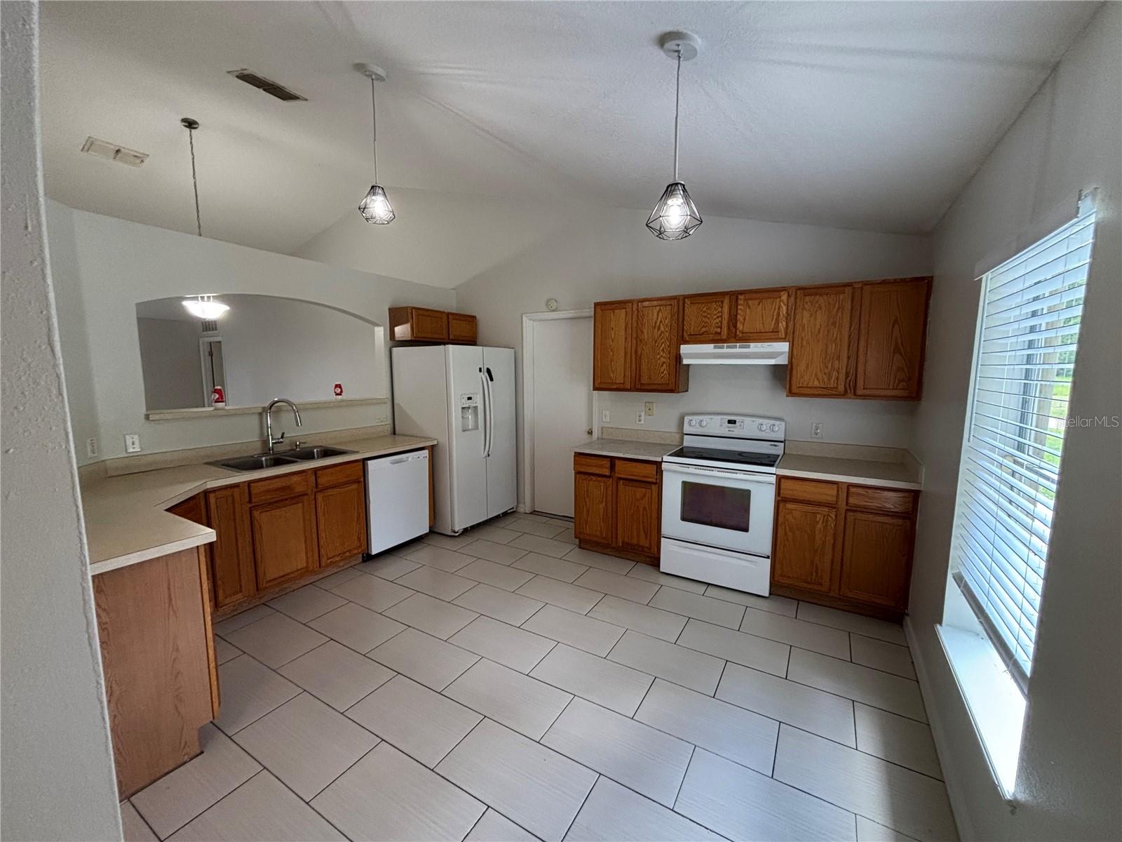 120 Spoonbill Court