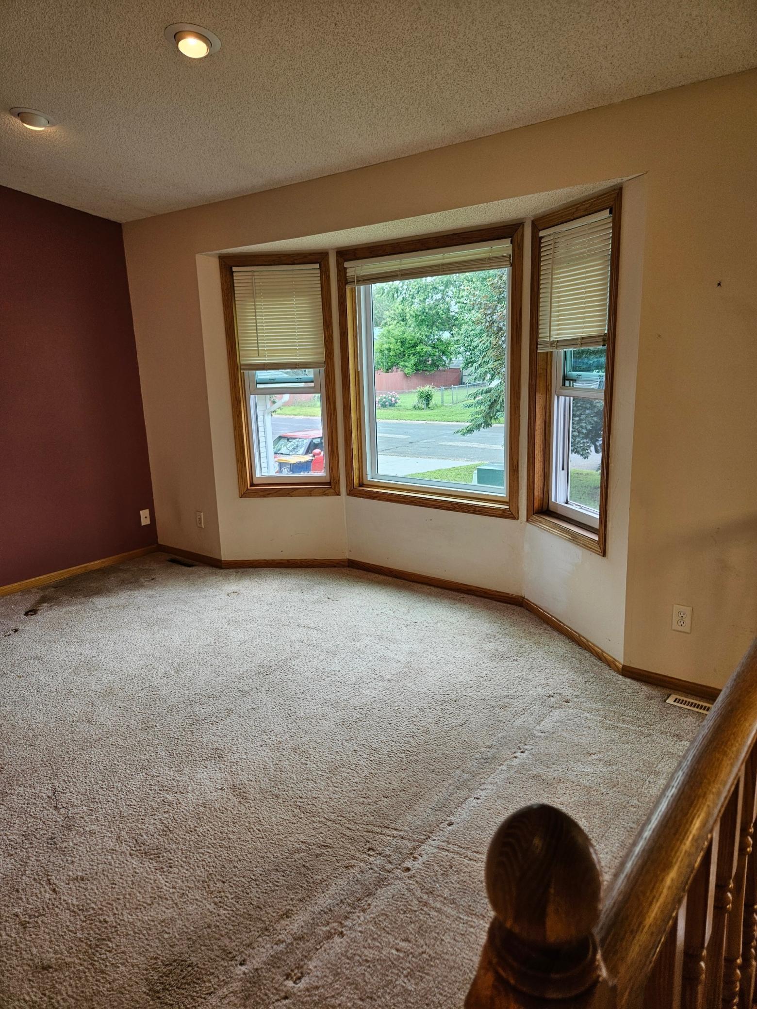 18282 Echo Drive