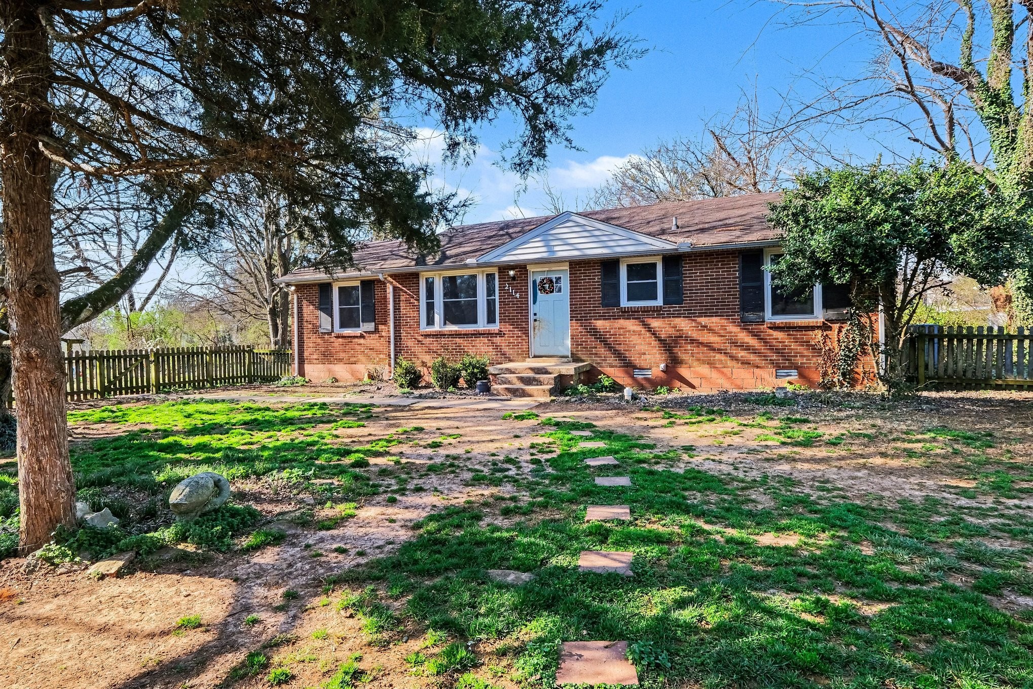 2114 Cypress Dr