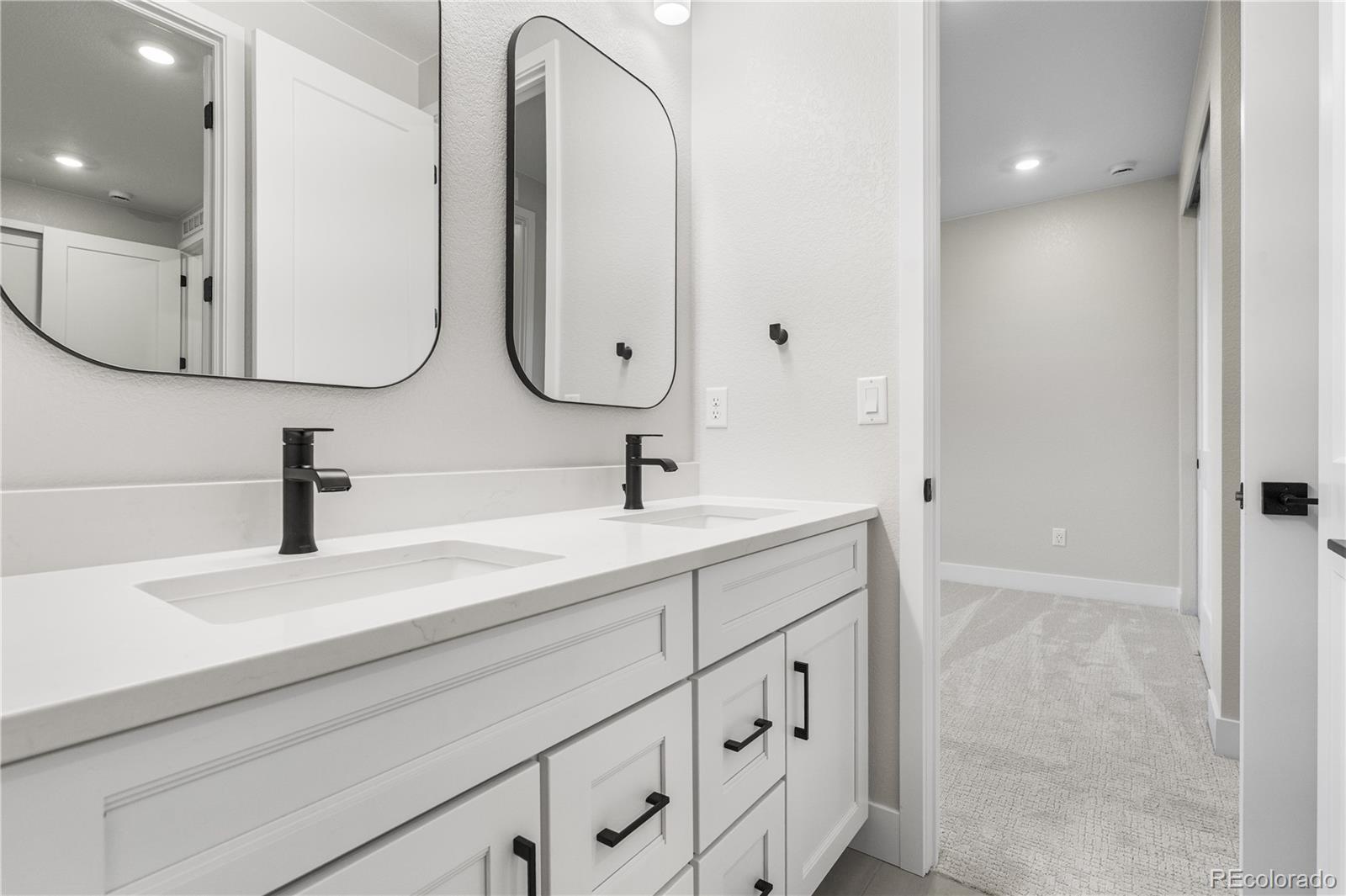 11134 Encantado Trail