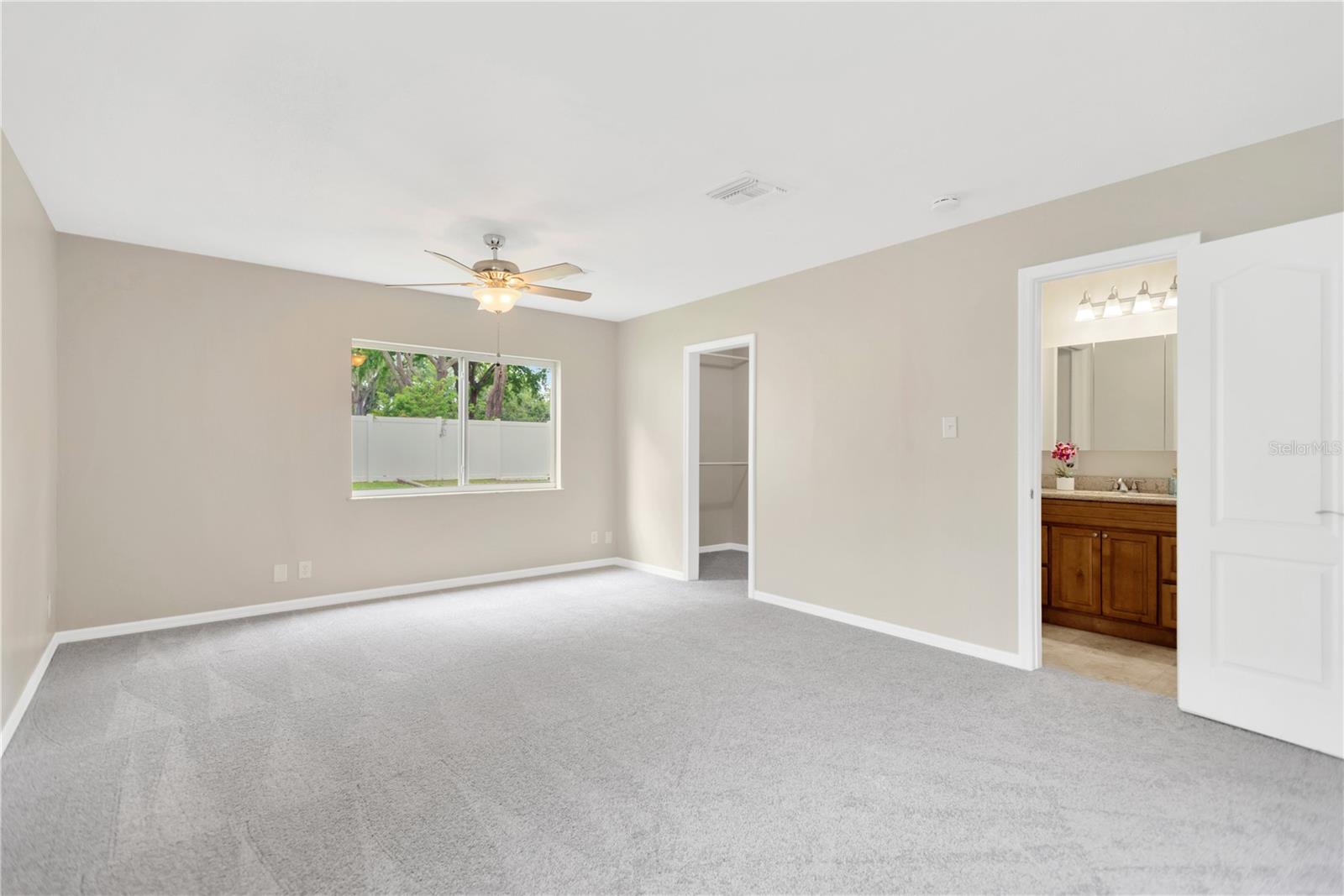 704 Childers Loop