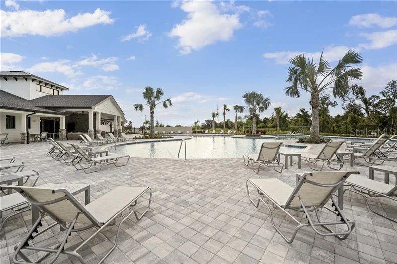 10964 65th Terrace E