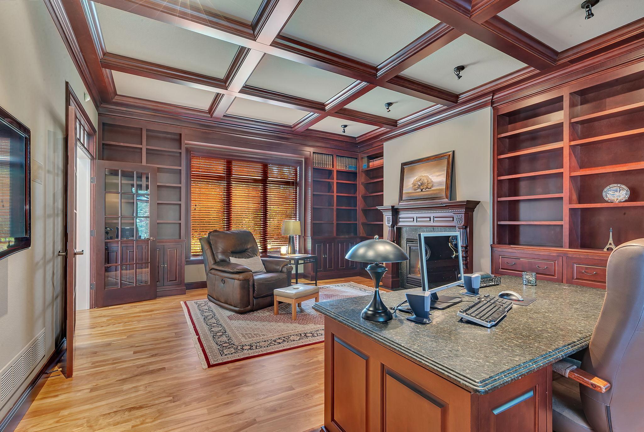 1621 Blackberry Circle