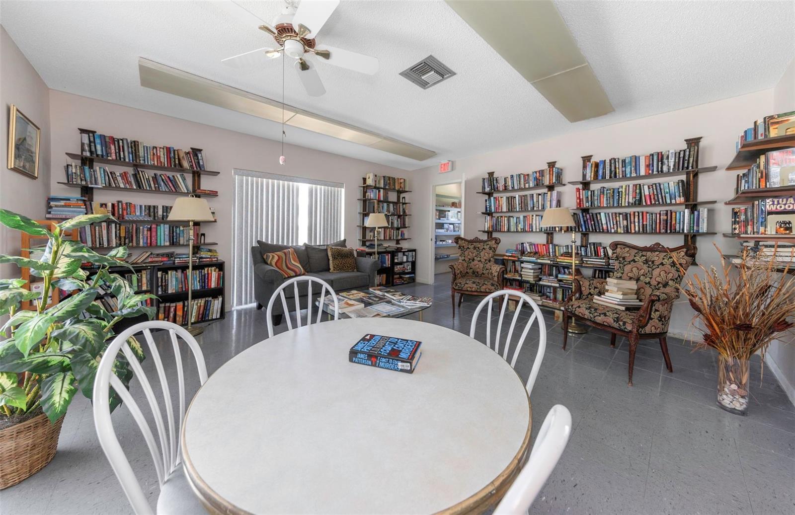 1655 S Highland Avenue I181