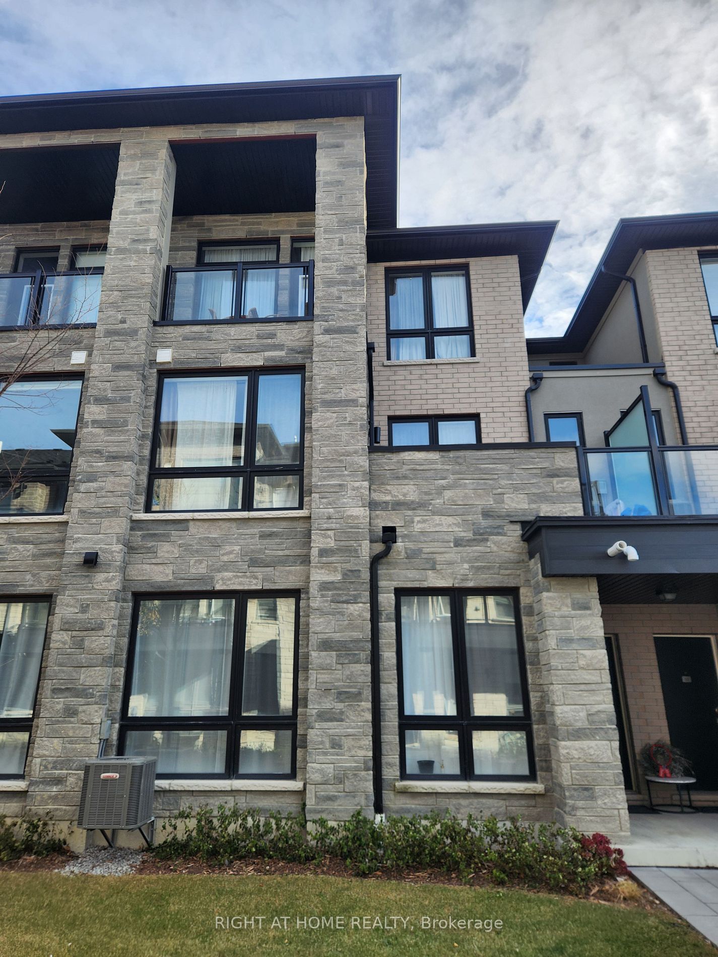 9440 S The Gore Rd 45