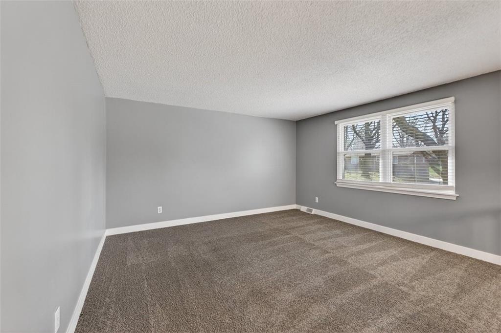 600 NE 114th Street