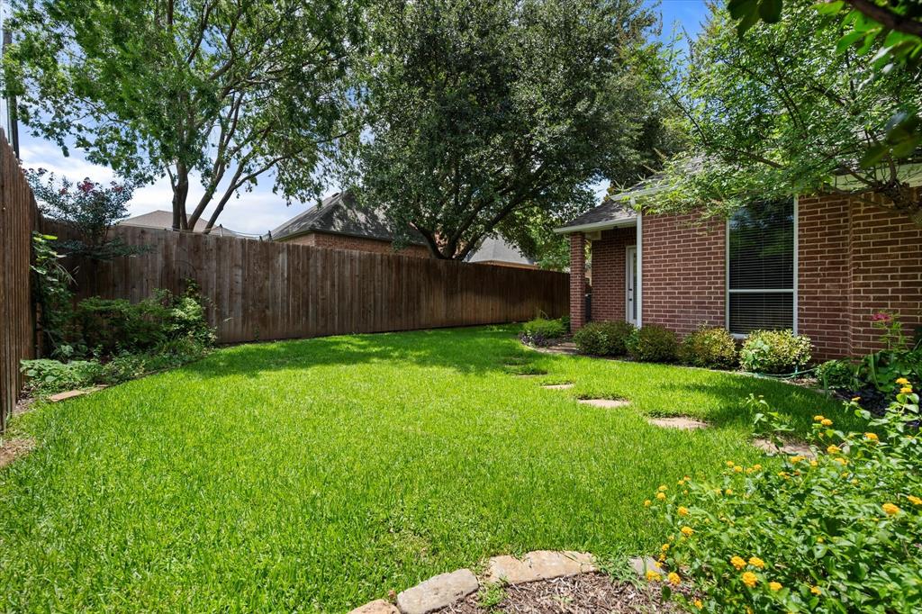 5505 Moorewood Drive