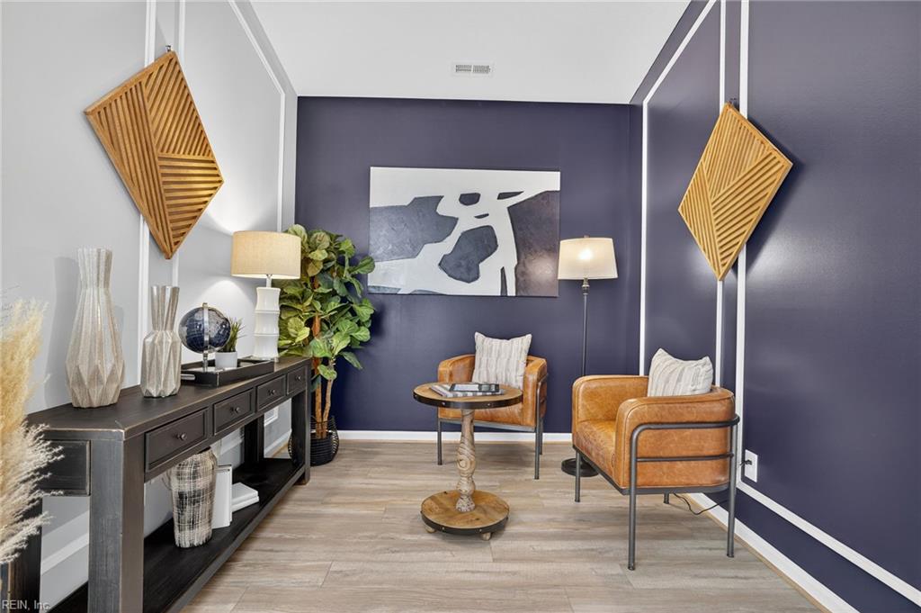 1706 Kathy Ann Way East