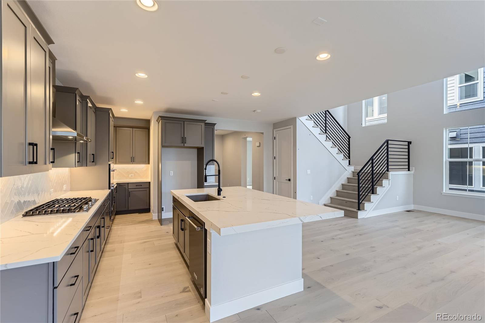 6656 Bridle Creek Point