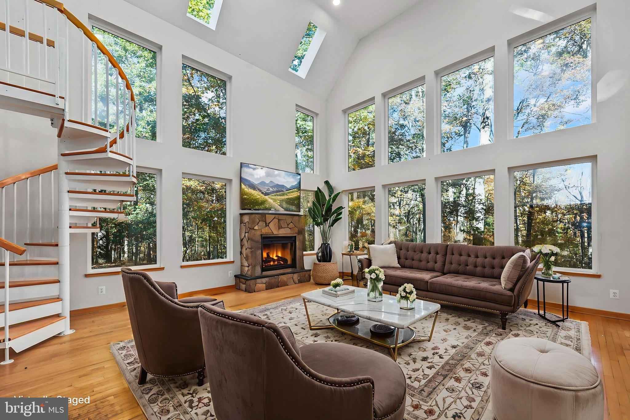 10450 Hunter View Road