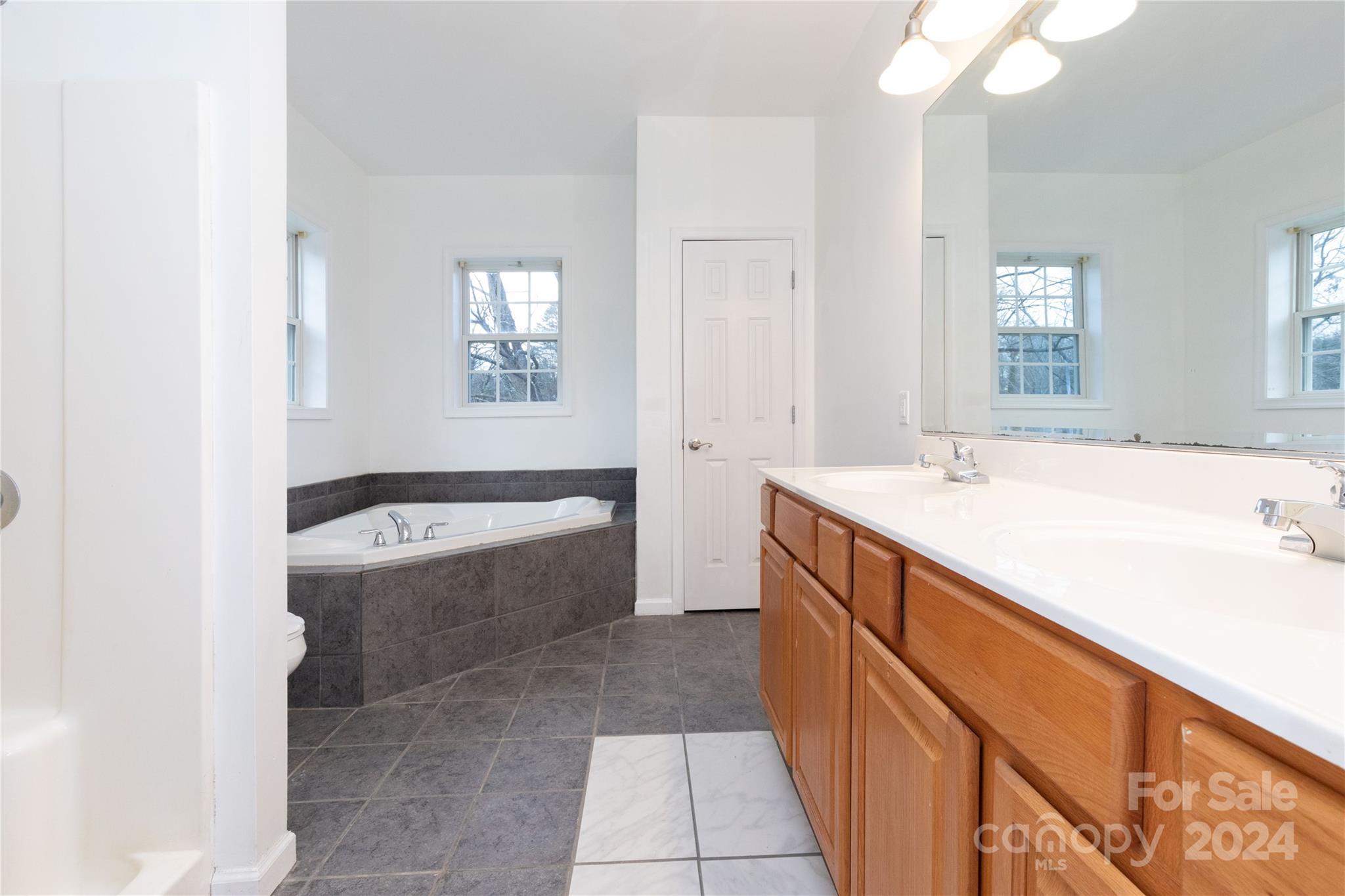 19 Grey Rock Valley