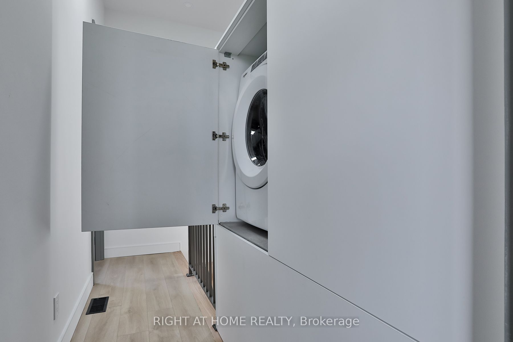 1169 Davenport Rd Unit 3