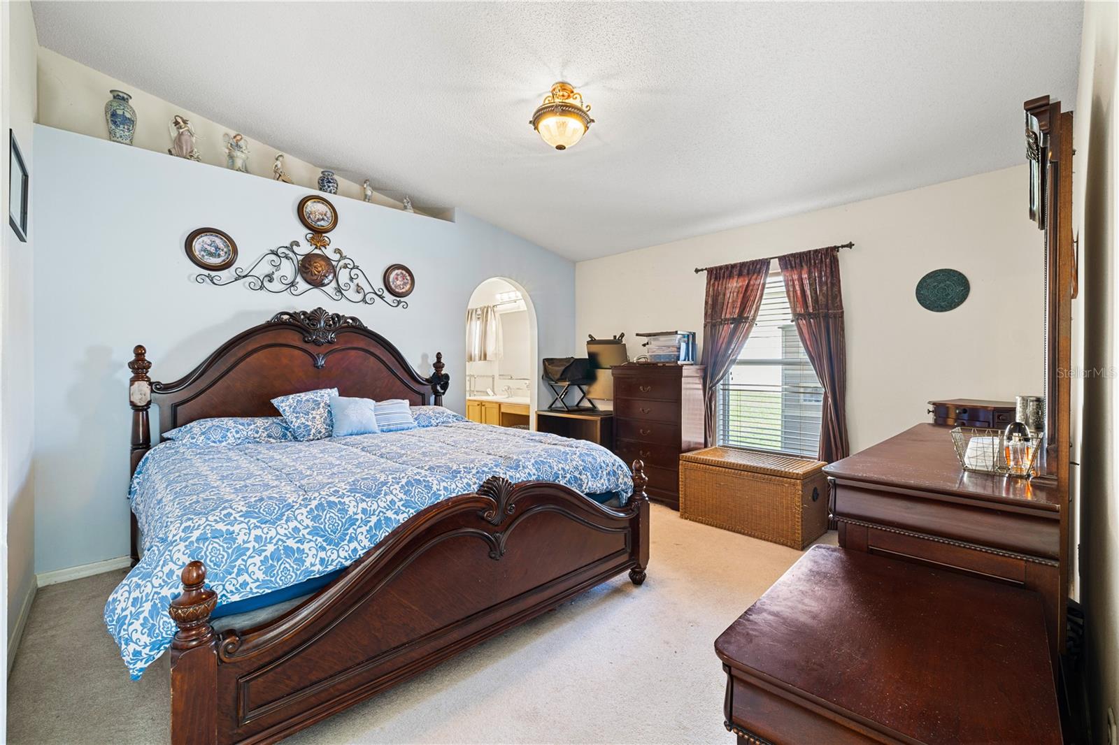 2912 Belle Lane
