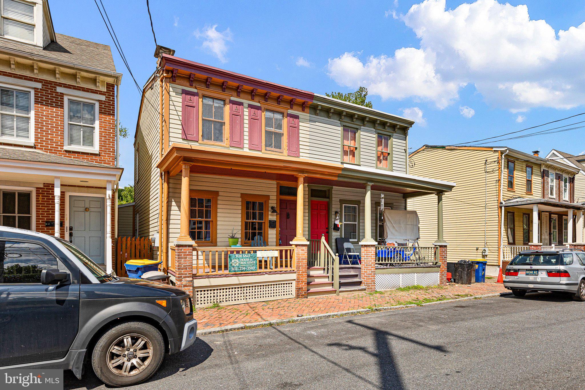 Welcome to 114 E. 4th Street.   This twin is situated minutes from all Historic New Castle has to offer.  Here you will enjoy the best of the town's events while just far enough for peace and quiet.  This home offers more storage than most of its era.  Don't miss the custom cabinets and countertops in the kitchen, or the one-of-a-kind vanity in the half bath.  You can take either of the two staircases upstairs where you'll find three nicely sized bedrooms with a full bath and convenient laundry area.  This home boasts of original hardwoods and flowing floorplan.  Come visit today and don't forget to take a stroll into town and to Battery Park.
