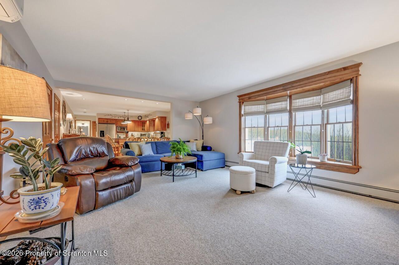 15 Longview Terrace