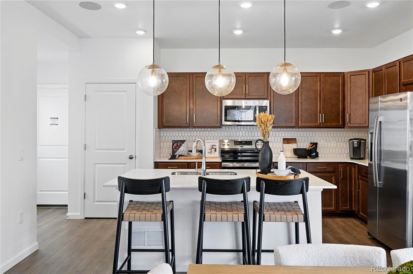 14845 Arbor Boulevard W