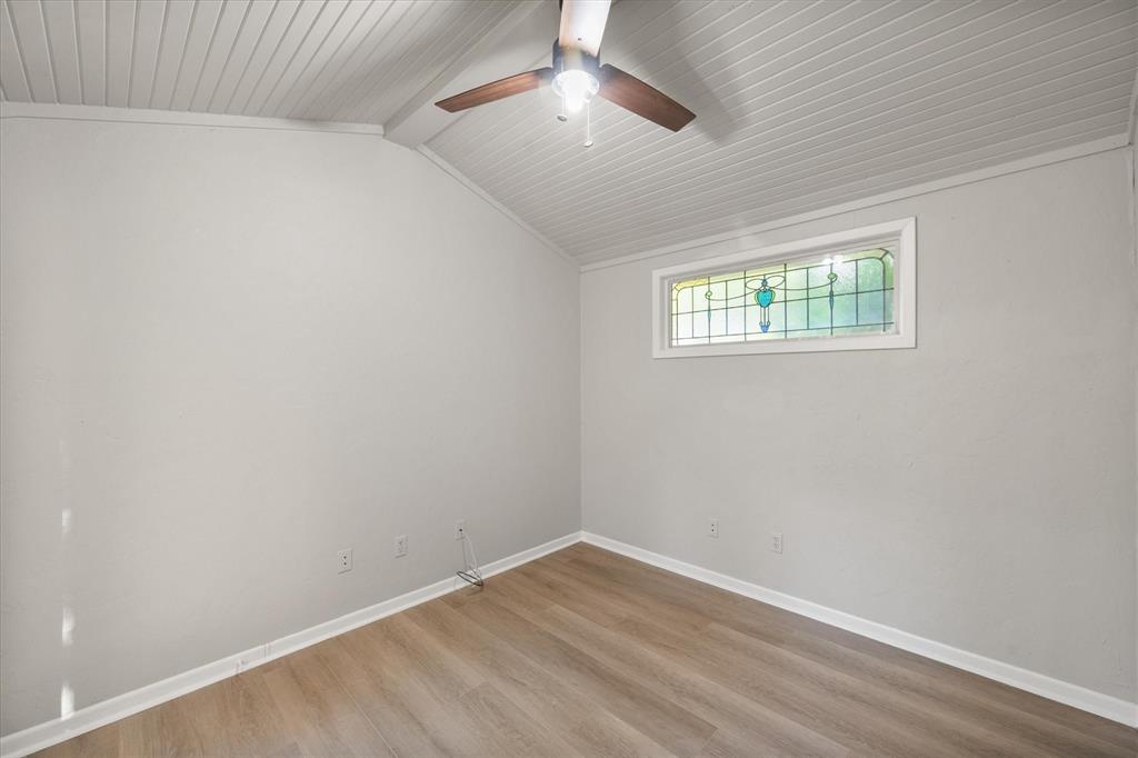 1705 Glenbrook Street