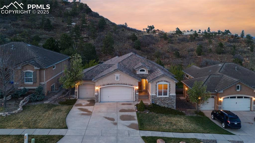 2532 Sierra Oak Drive