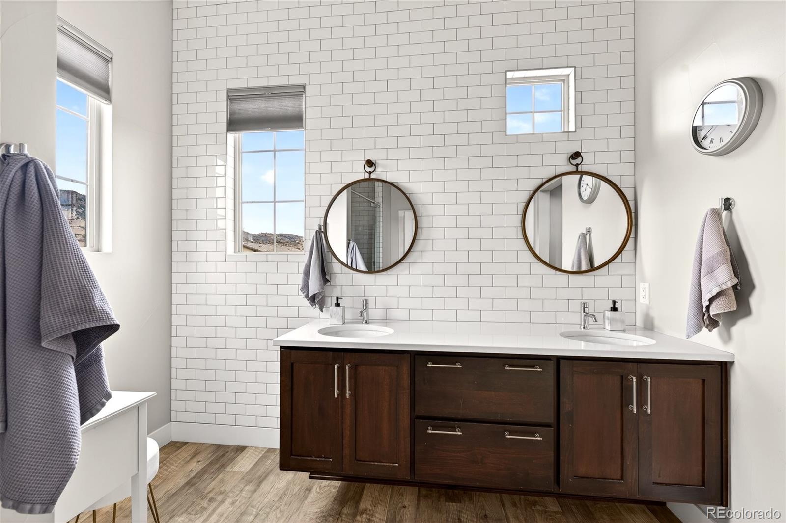 15554 W La Salle Avenue