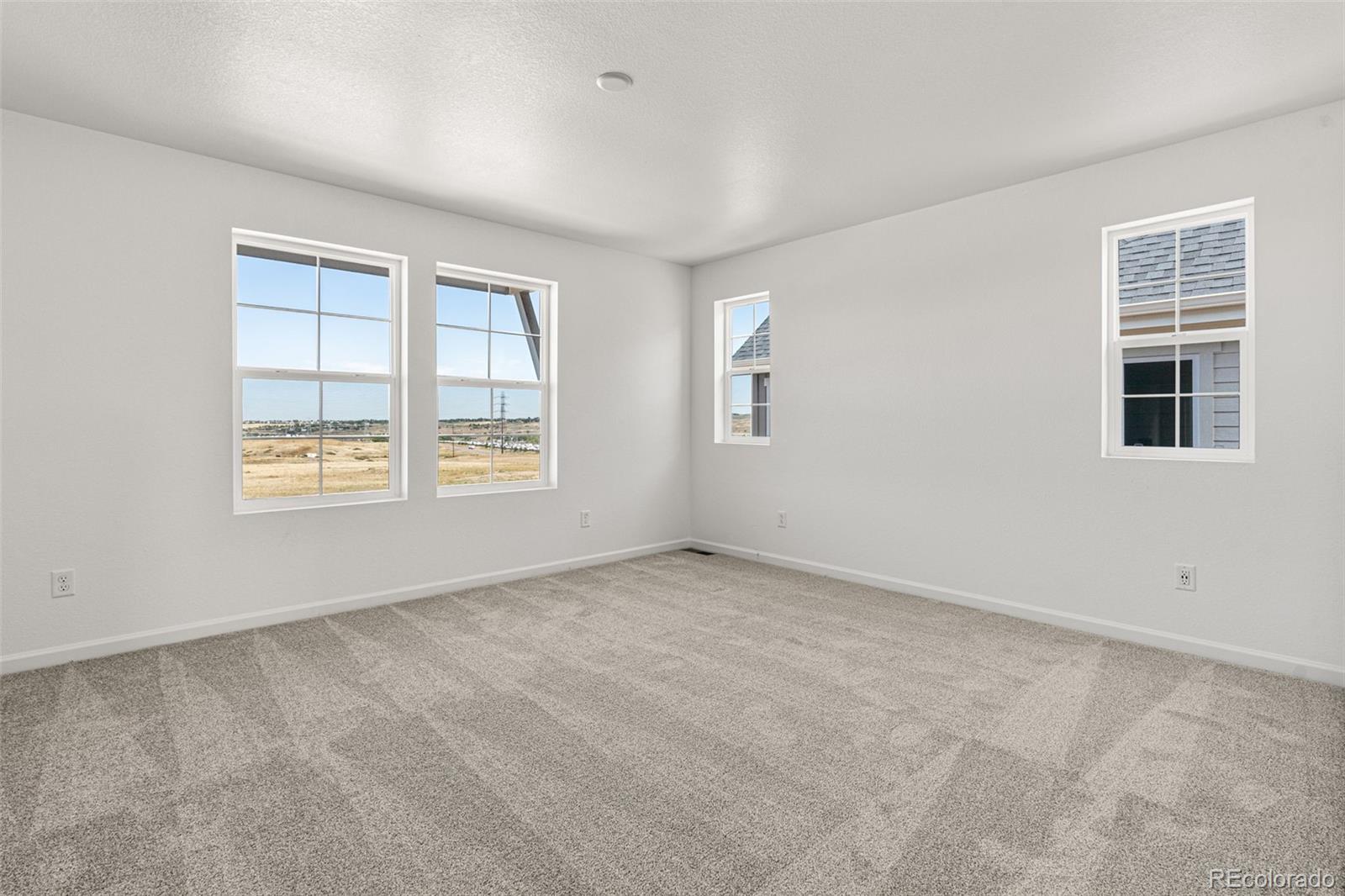 8942 Whiteclover Street