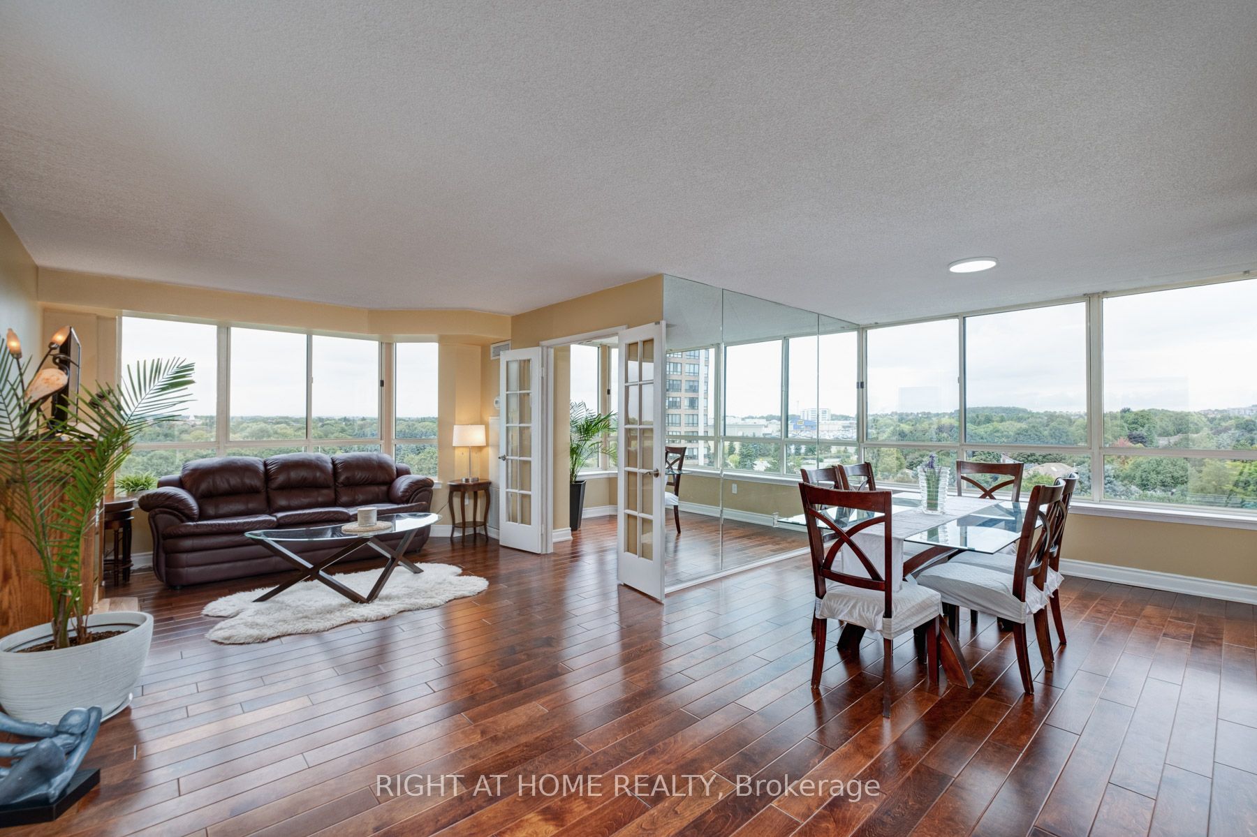 55 Austin Dr 712