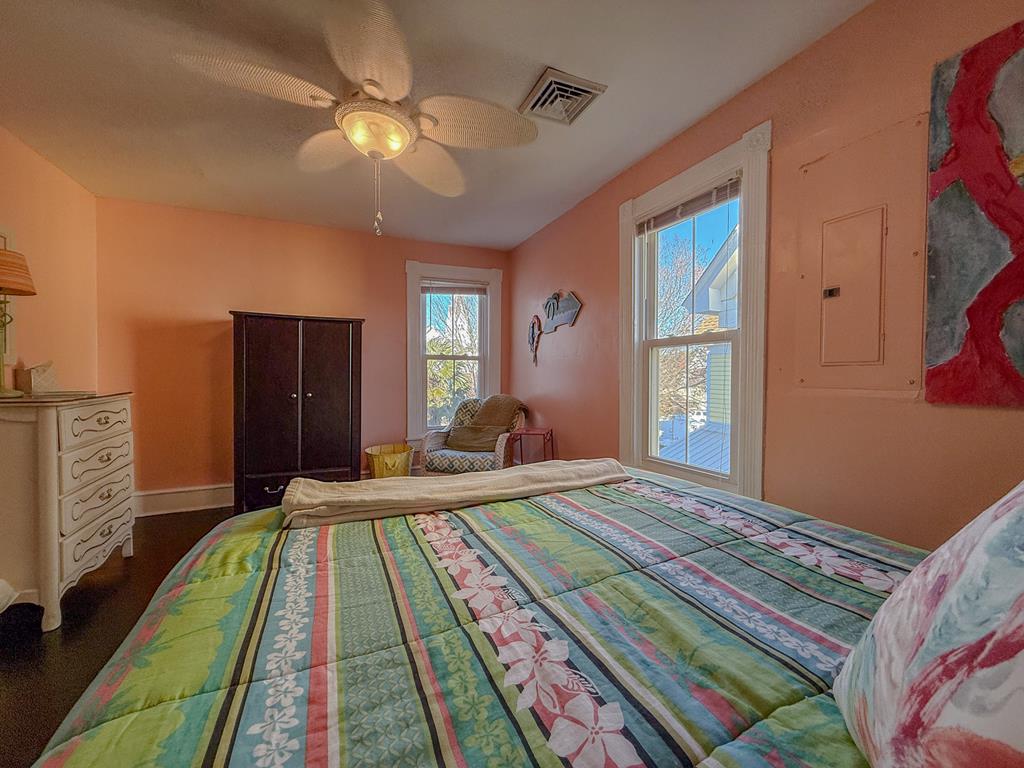 415 Randolph Ave 482