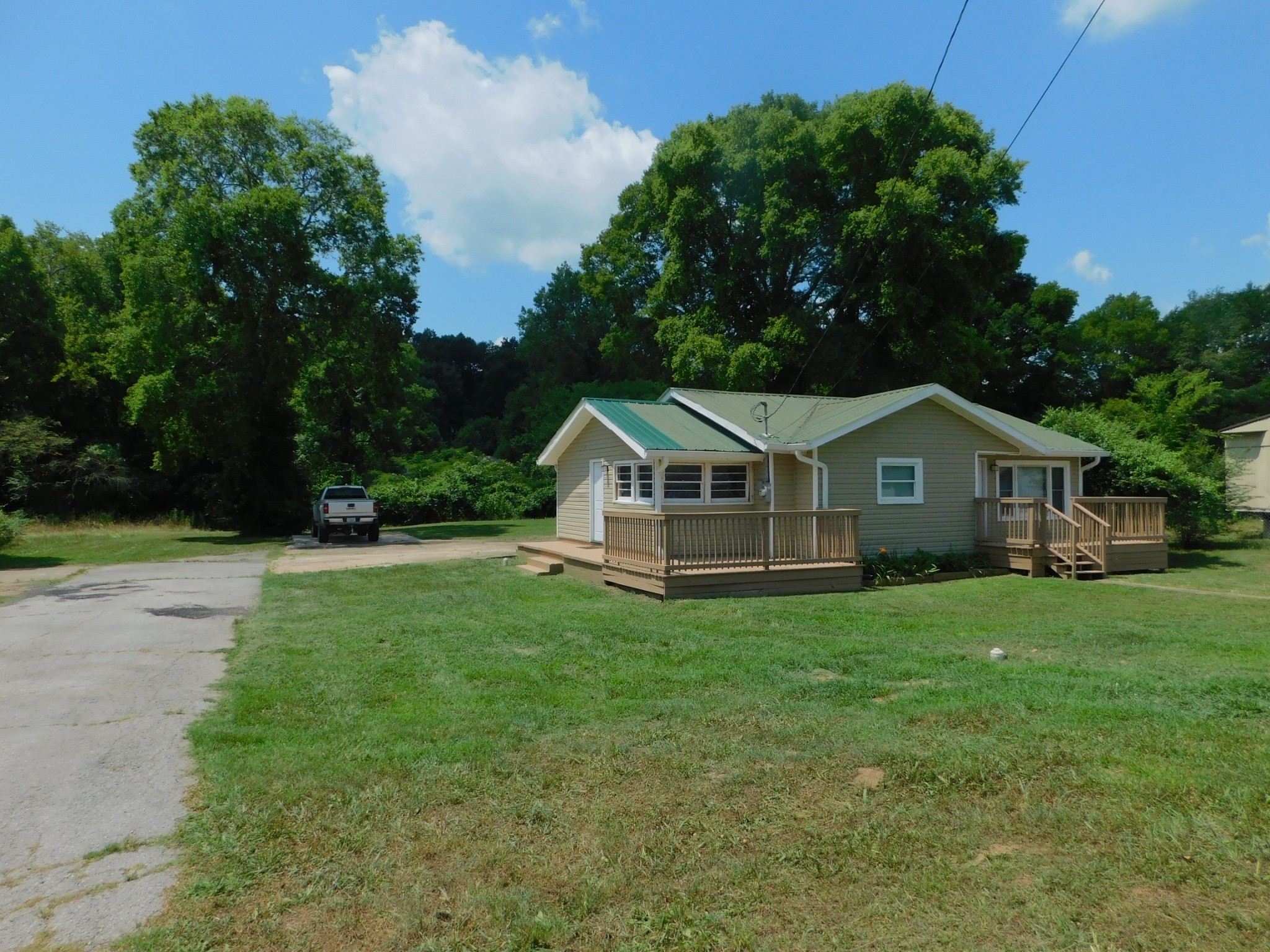 126 Joe St
