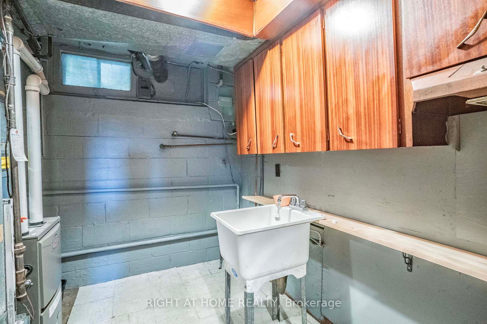 1149 Birchmount Rd
