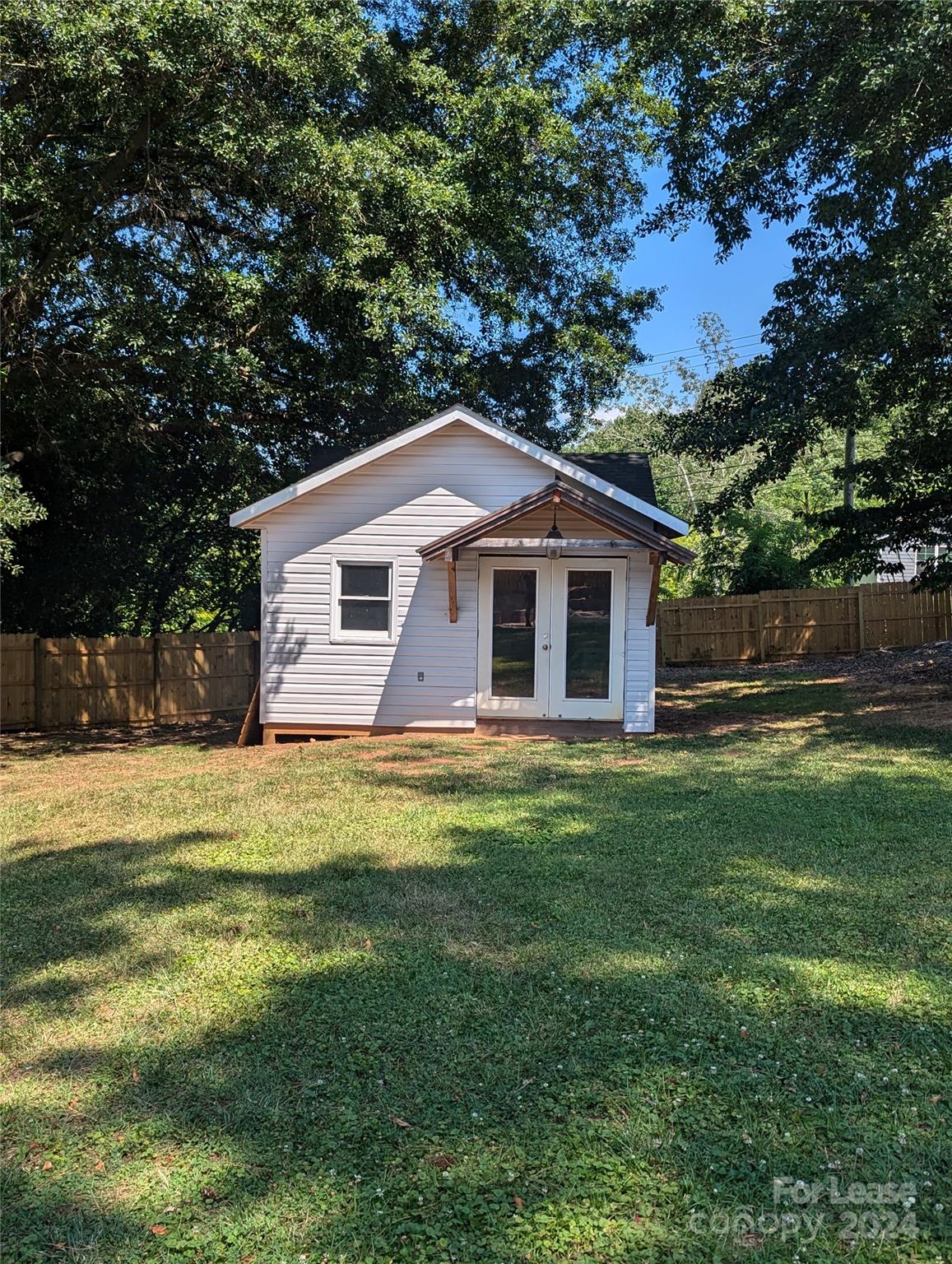 104 Circle Court