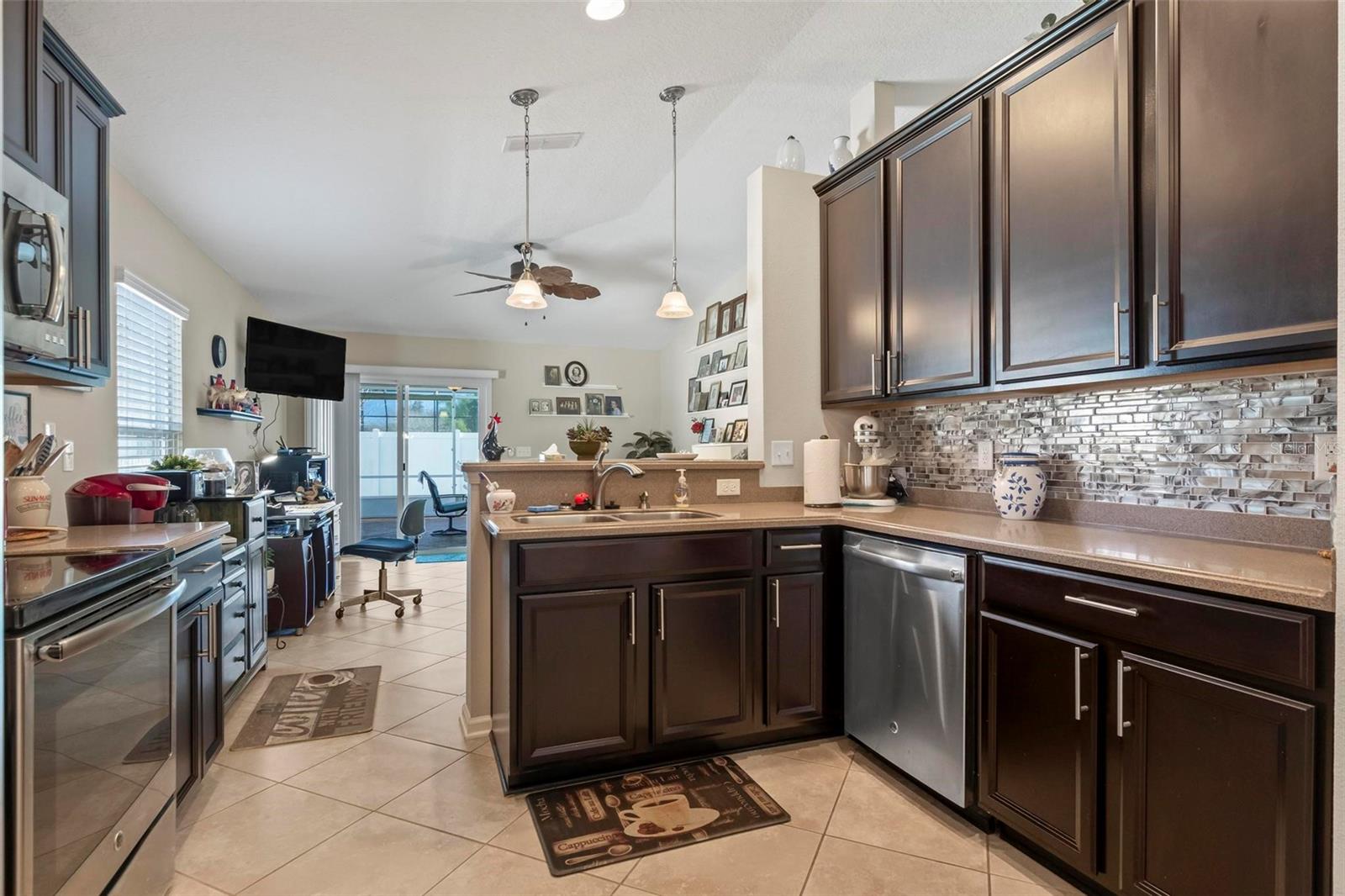 14 Arrowhead Drive