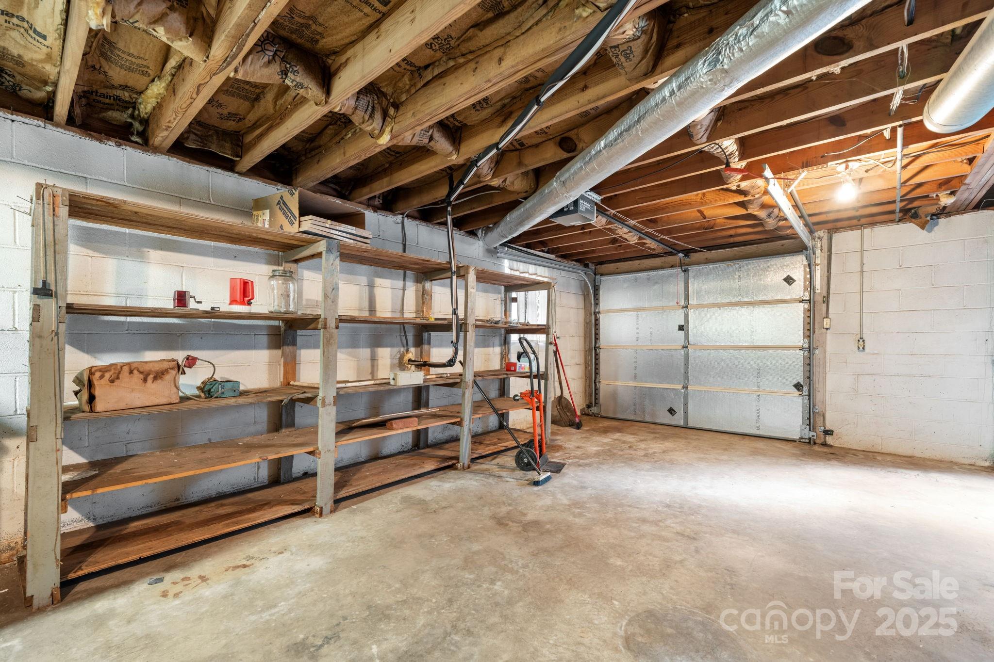 4955 Midway Sand Road
