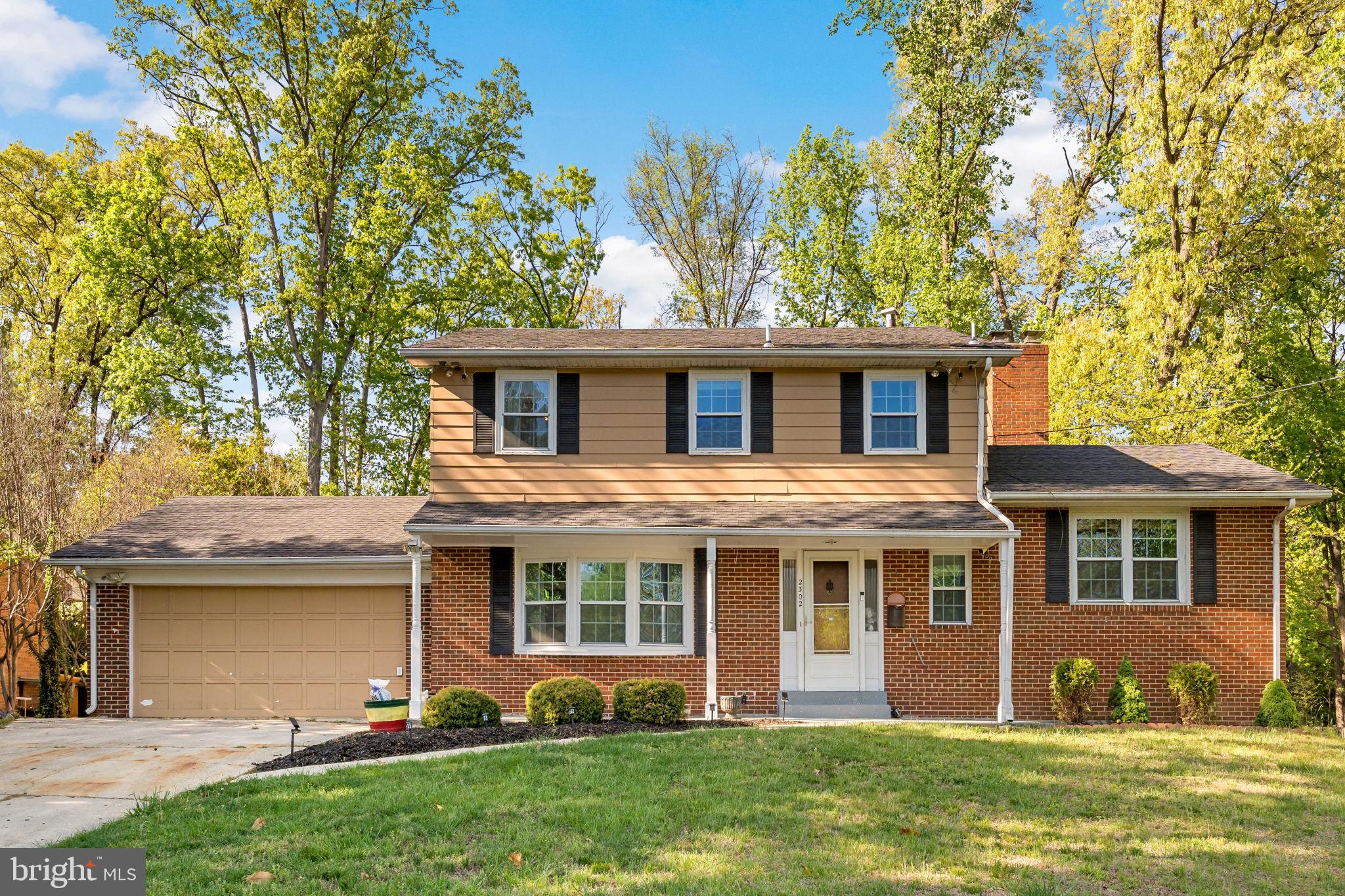 2302 Muskogee St