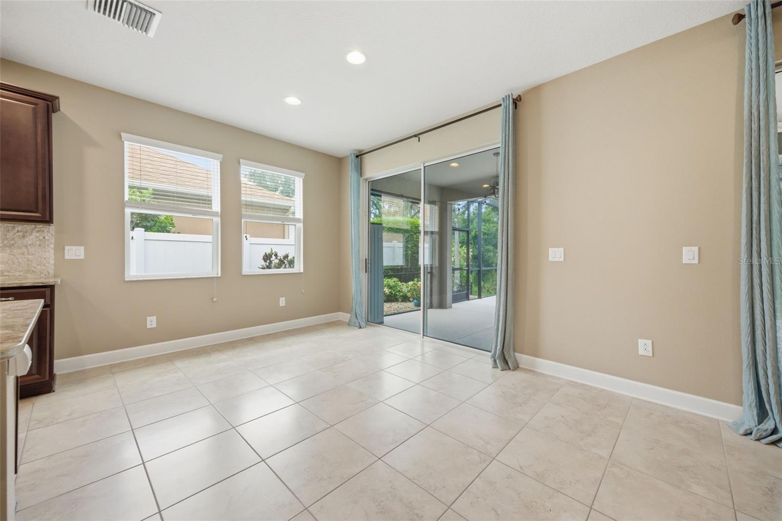5307 65th Terrace E