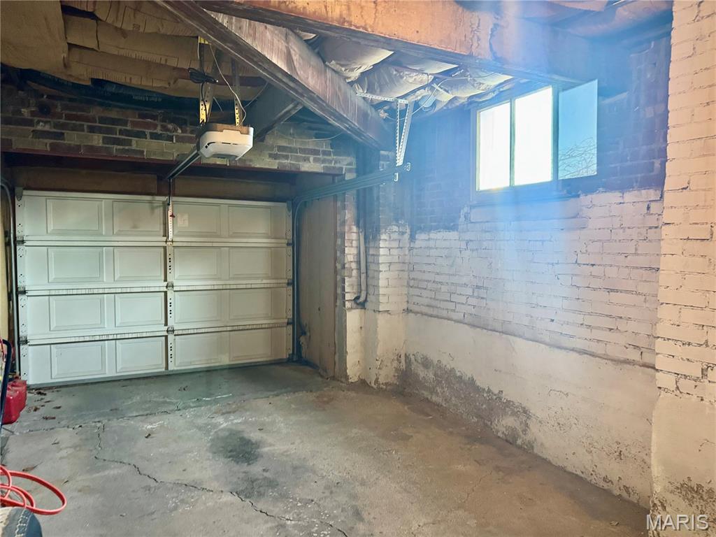 1001 Center Street