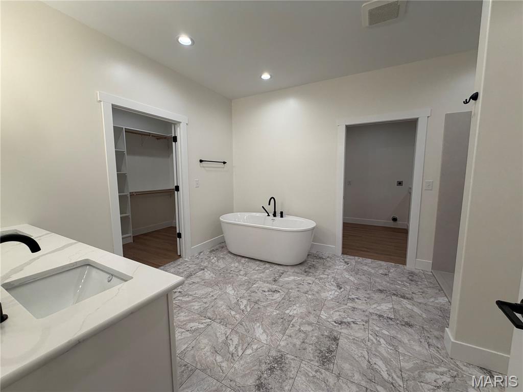 11392 Green Acres Trail