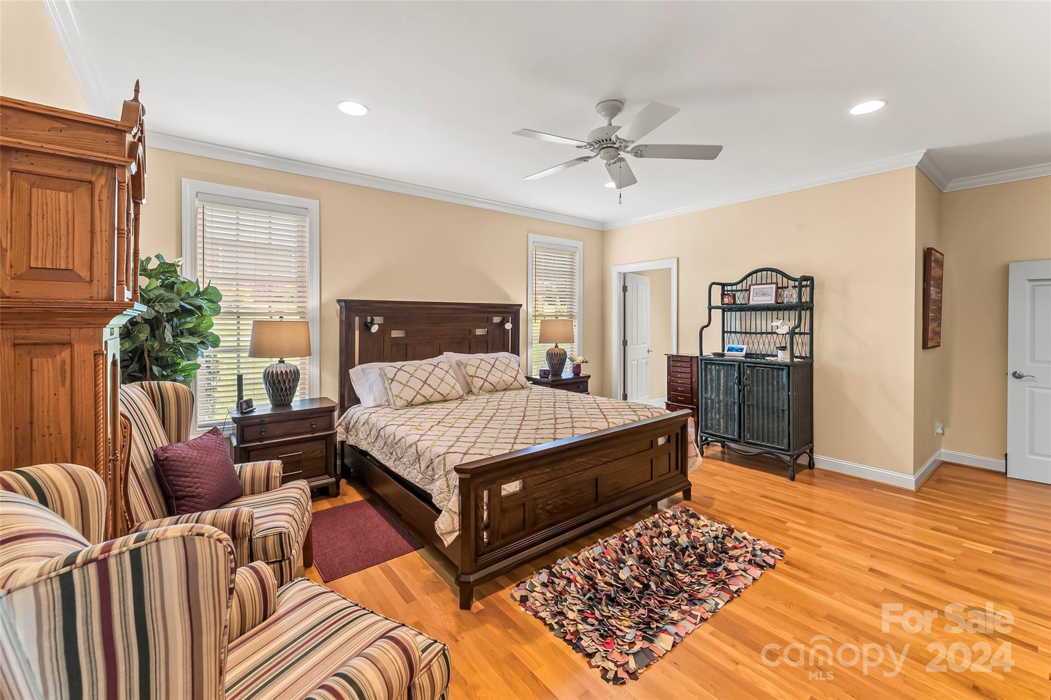 107 Crosscreek Drive