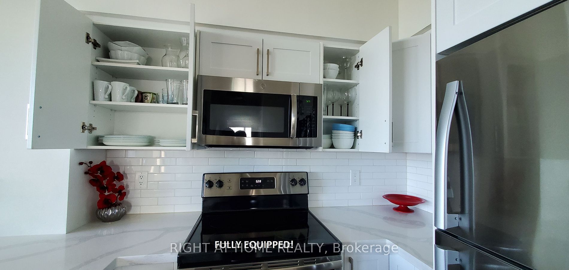 219 Fort York Blvd 2502