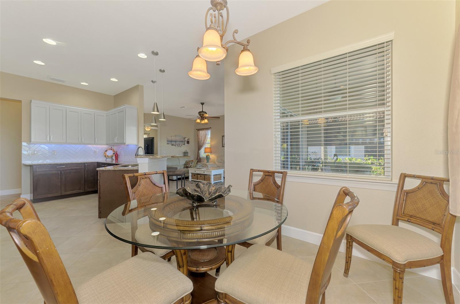 13091 Creekside Lane
