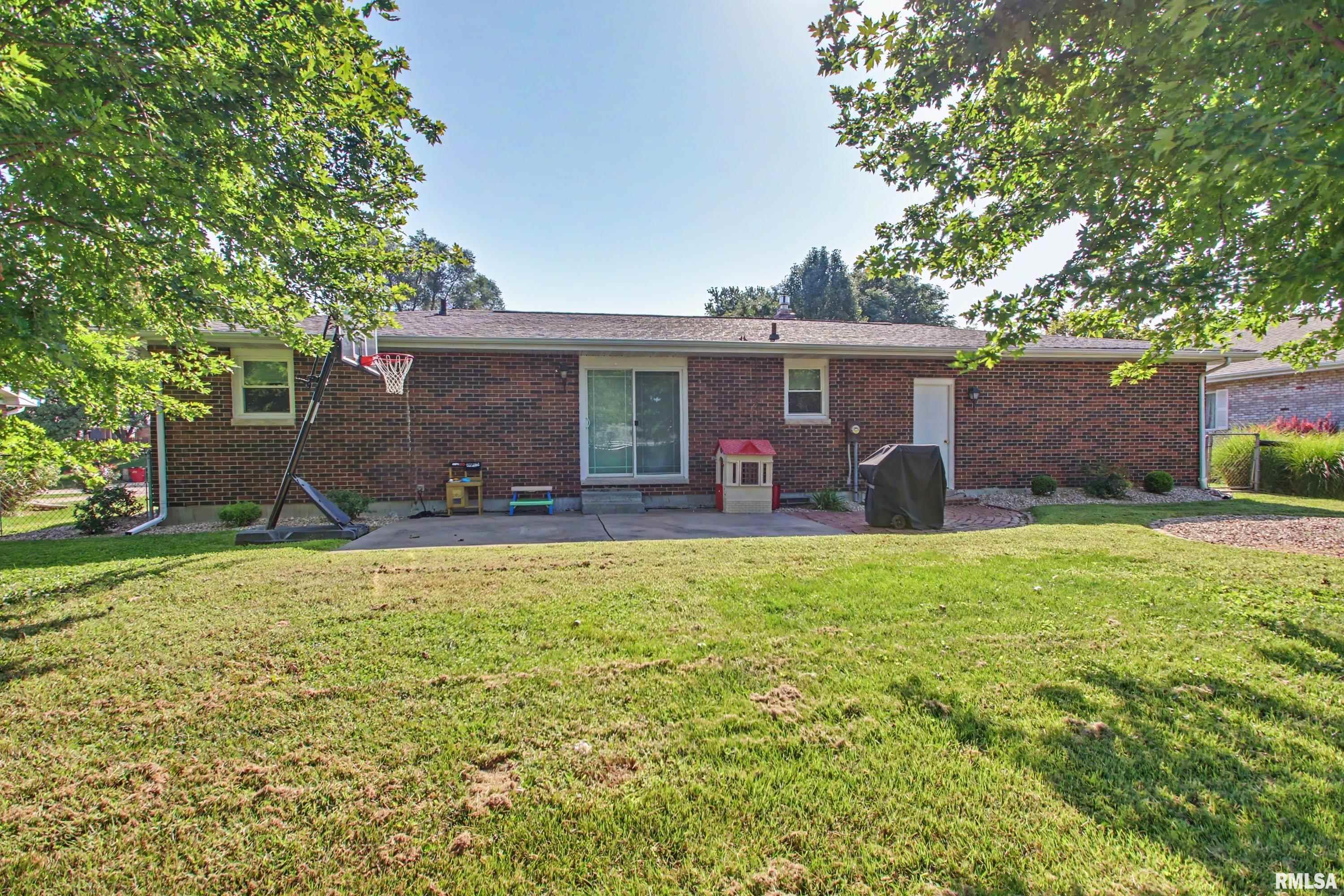 3820 Stonegate Road