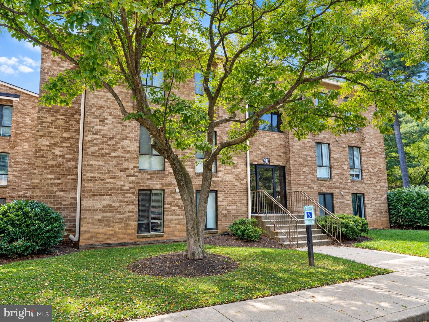 Welcome to easy, convenient living in the heart of Reston! This ground-level 2-bedroom, 1-bath condo offers comfortable one-level living with the added bonus of direct outdoor access. The living and dining areas feature attractive laminate flooring, while the kitchen offers granite countertops and stainless steel appliances. An in-unit washer and dryer adds even more everyday convenience.A sliding glass door opens directly to your concrete patio, creating a great spot for morning coffee, relaxing outdoors, or enjoying the surrounding green space.The location is another major perk, with convenient access to shopping, dining, parks, trails, recreation, and everything Reston has to offer. Reston Town Center, the Silver Line Metro, Reston Parkway, Fairfax County Parkway, and the Dulles Toll Road are all within easy reach, making commuting throughout Northern Virginia and into Washington, DC convenient. Dulles International Airport is also just a short drive away.Whether you're a first-time buyer, downsizing, or simply looking for low-maintenance living in a convenient Reston location, this condo is a wonderful place to call home.