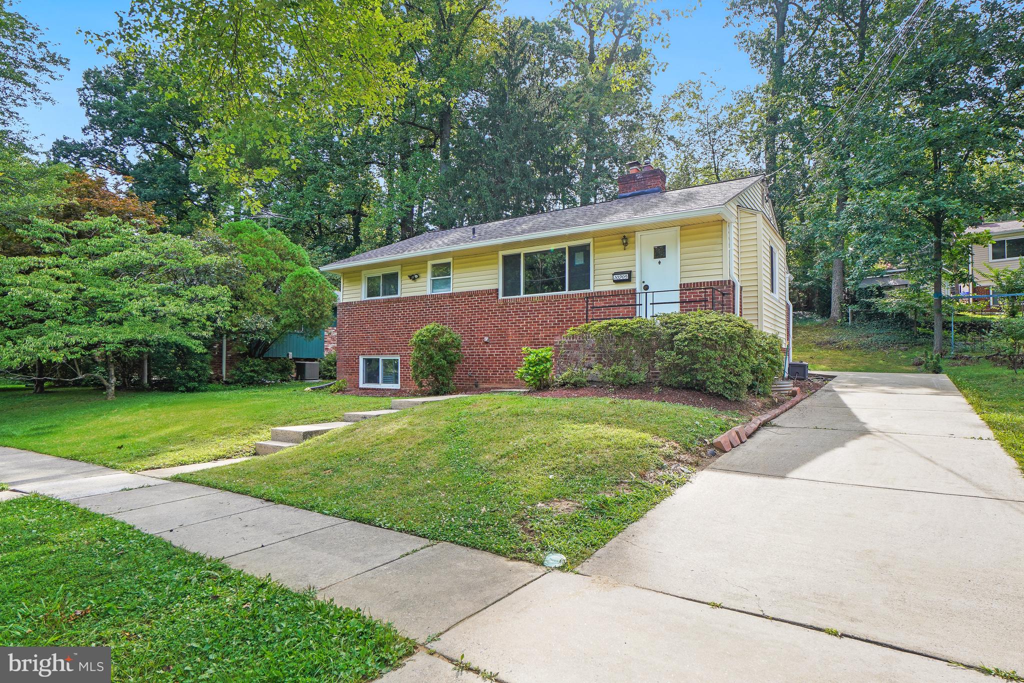 10705 Lockridge Drive
