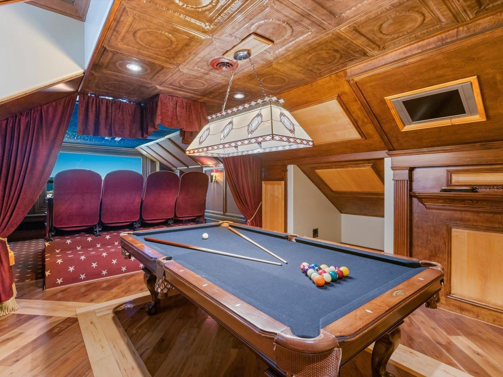 6215 Blakeford Drive