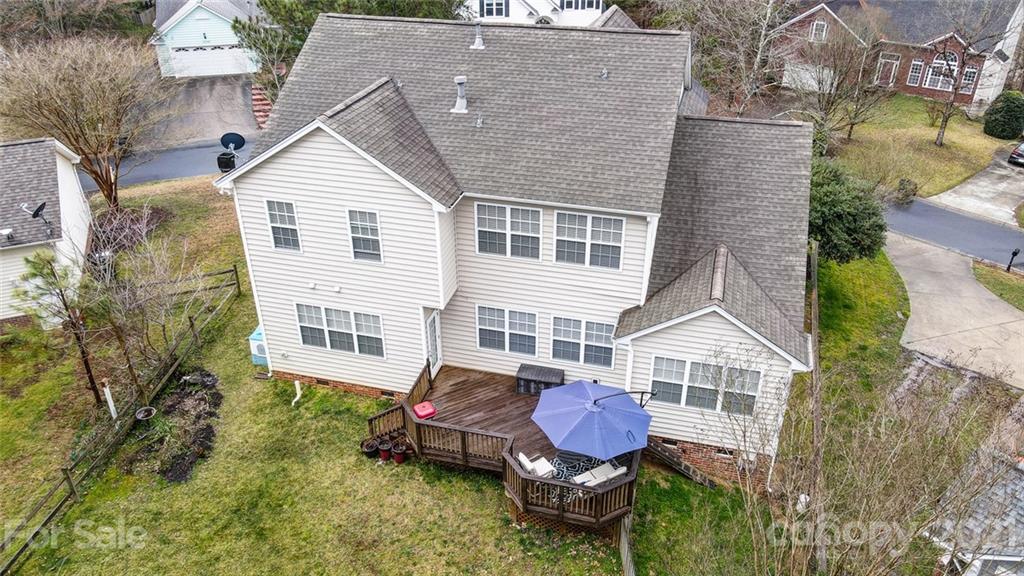 12058 Pelican Court